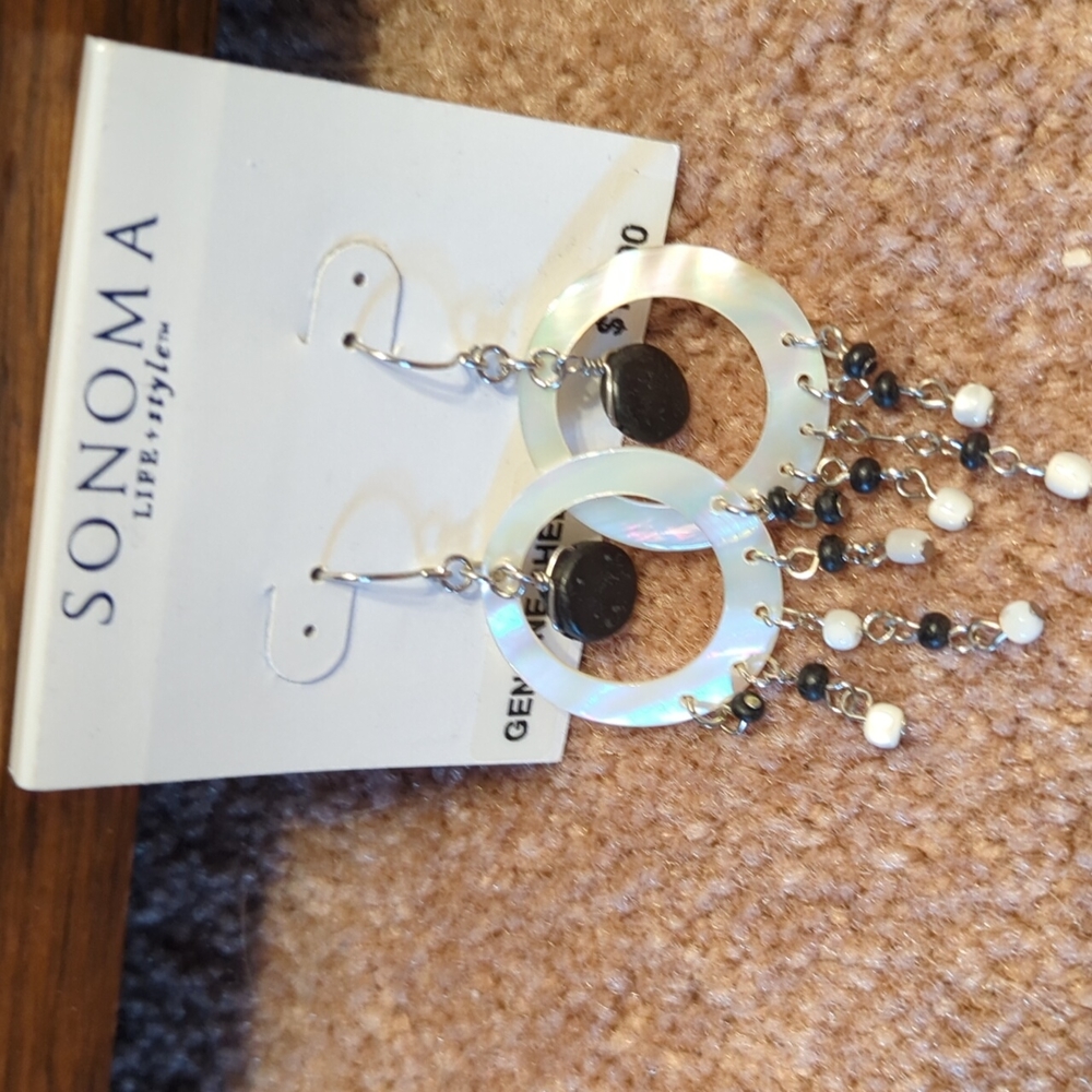 Sonoma Genuine Shell.   Pierced.  Earrings SALE - Picture 2 of 3